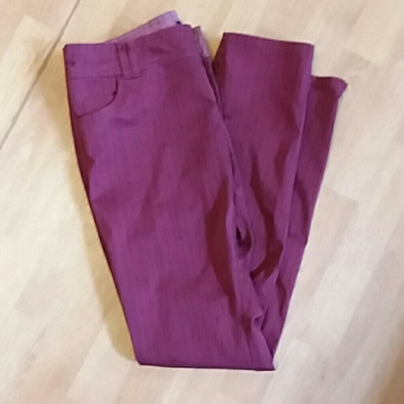 Volcom wine/burgandy dress trousers/pants size 7 - Picture 6 of 6